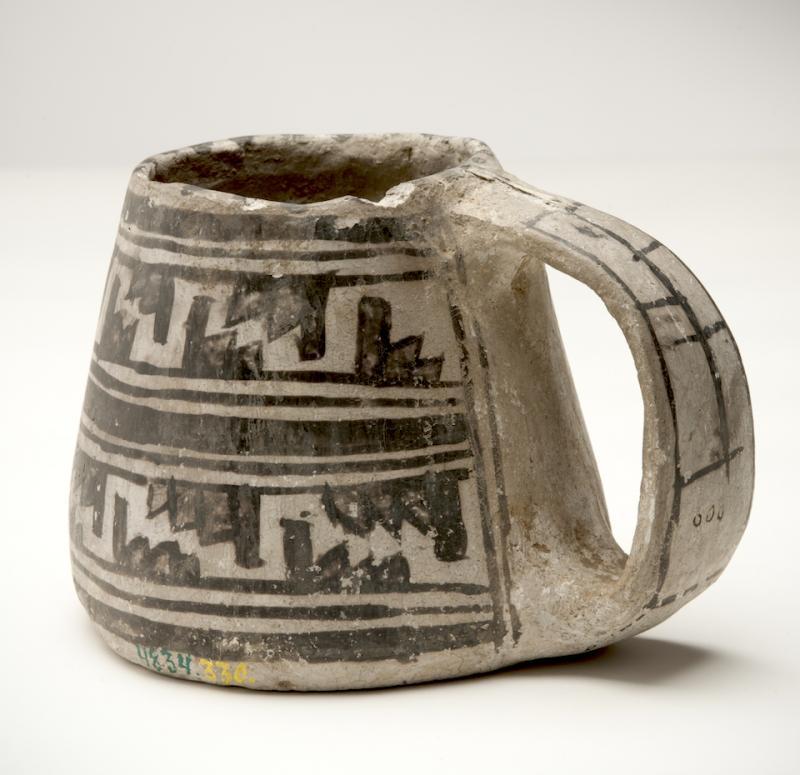 This mug possibly came from Step House. In Nordenskiöld's book, he pictured a mug like this that was taken from a grave found in Step House/National Museum of Finland