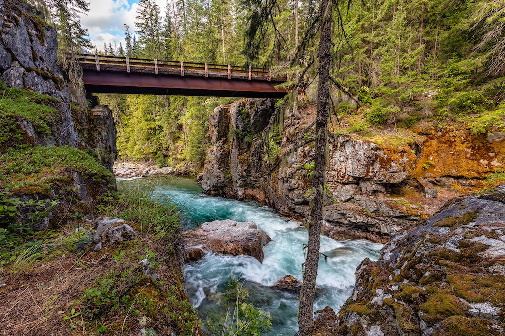 High Bridge over Stehekin River, North Cascades National Park / Rebecca Latson