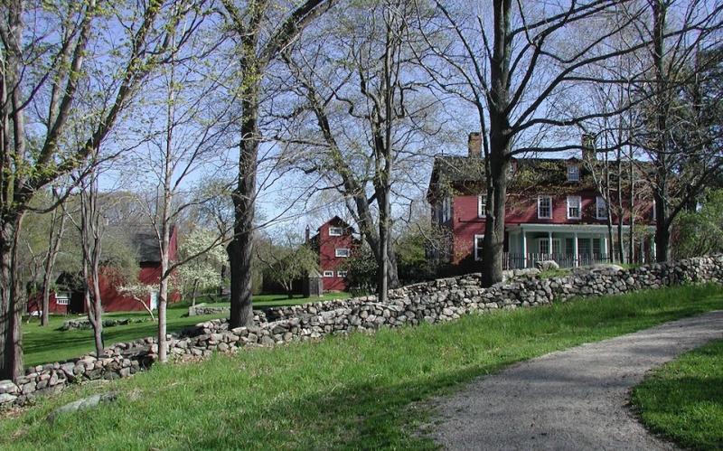 A springtime view of Weir House and Studios in Connecticut/NPS