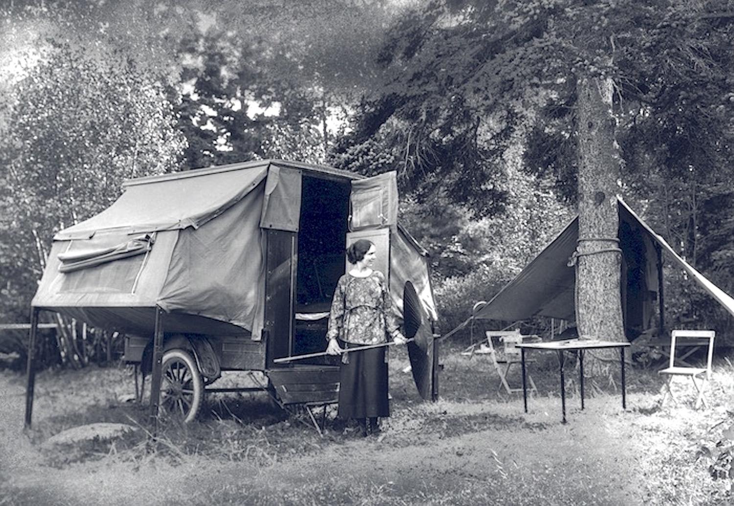 Increased interest in RVs, and bigger RVs, are putting pressure on national park campgrounds/NPS archives