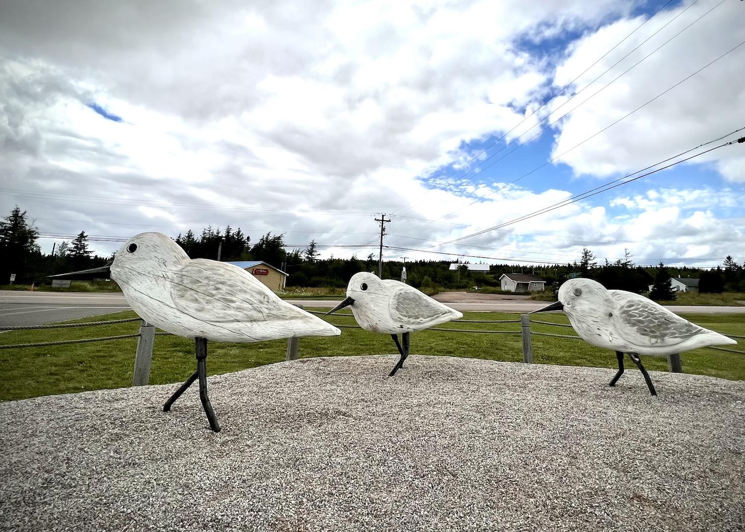 Near Fort Beauséjour-Fort Cumberland, the Aulac Big Stop gas station salutes sandpipers and other shorebirds that stop in this area to fuel for the migration to South America every summer.