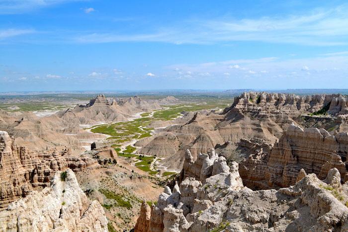 Climate change could drive Mountain bluebirds from Badlands National Park/NPS