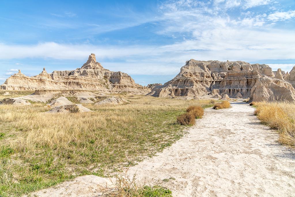 The view along the Window Trail, Badlands National Park / Rebecca Latson