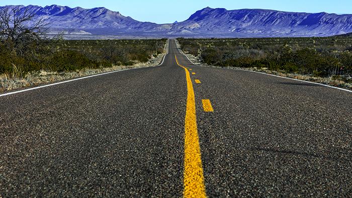 The road through Big Bend National Park / Rebecca Latson The road through Big Bend National Park / Rebecca Latson