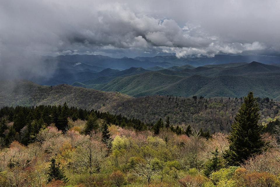 Mountains under clouds, Blue Ridge Parkway / NPS-A. Armstrong