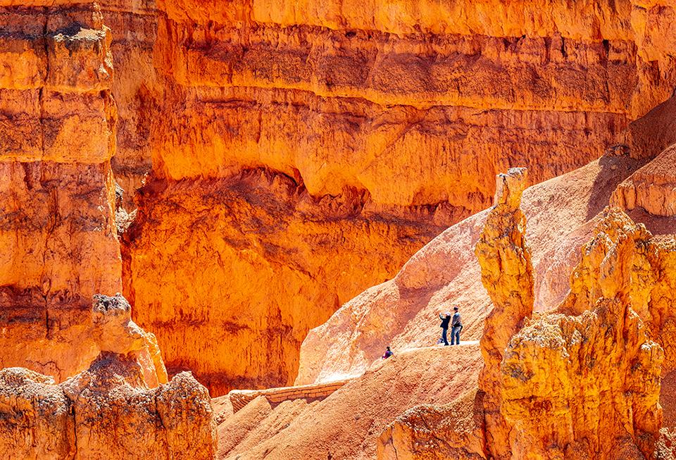 A little scale and perspective on the trail, Bryce Canyon National Park / Rebecca Latson A little scale and perspective on the trail, Bryce Canyon National Park / Rebecca Latson