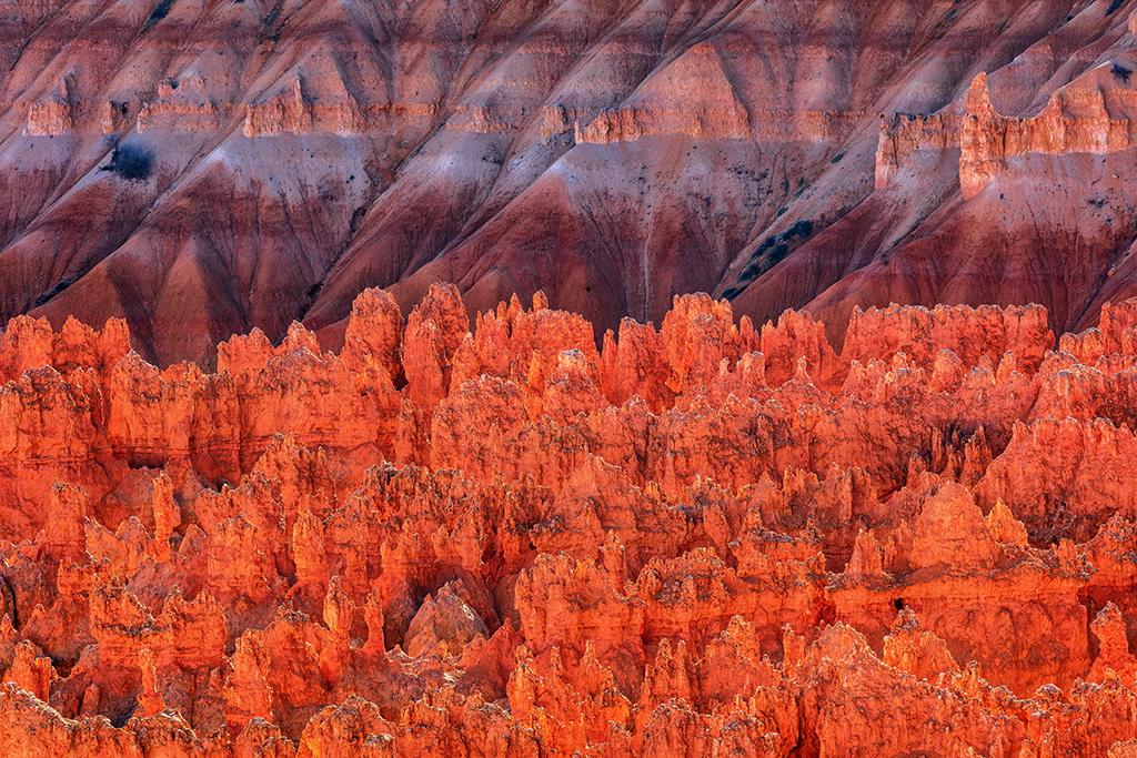 The colors of sunset at Sunset Point, Bryce Canyon National Park / Rebecca Latson