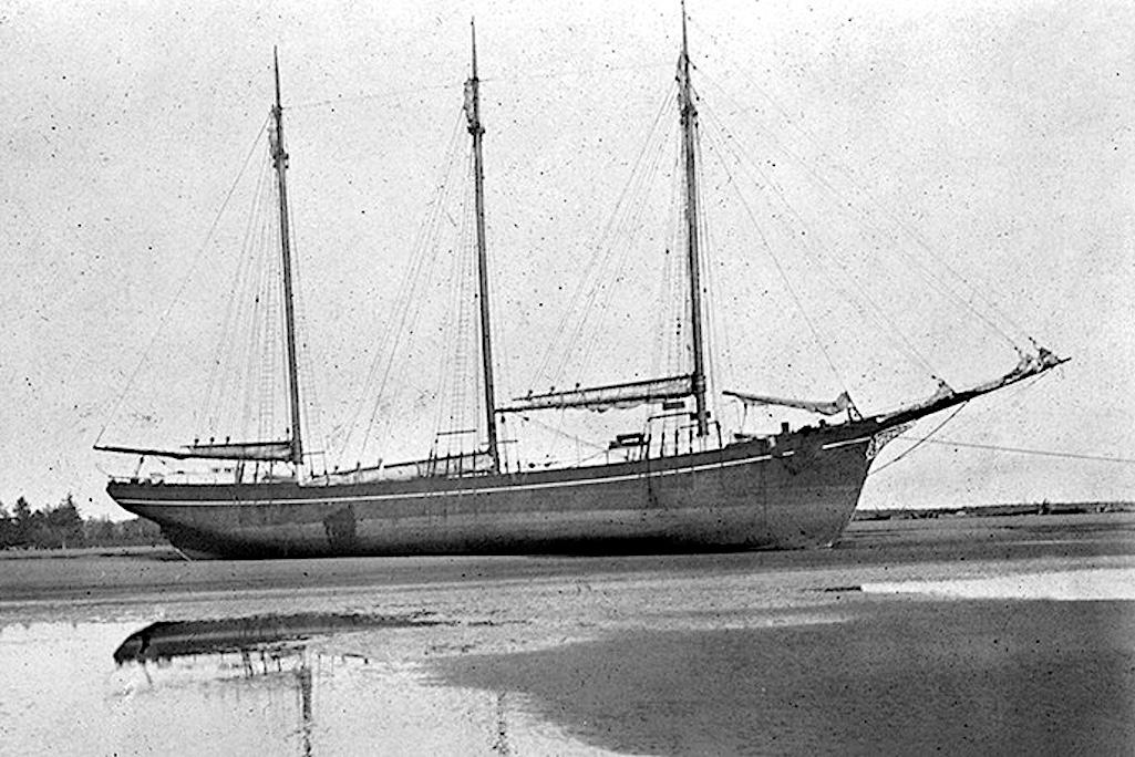The lumber schooner, C. A. THAYER, at Gray's Harbor in 1903/NPS 