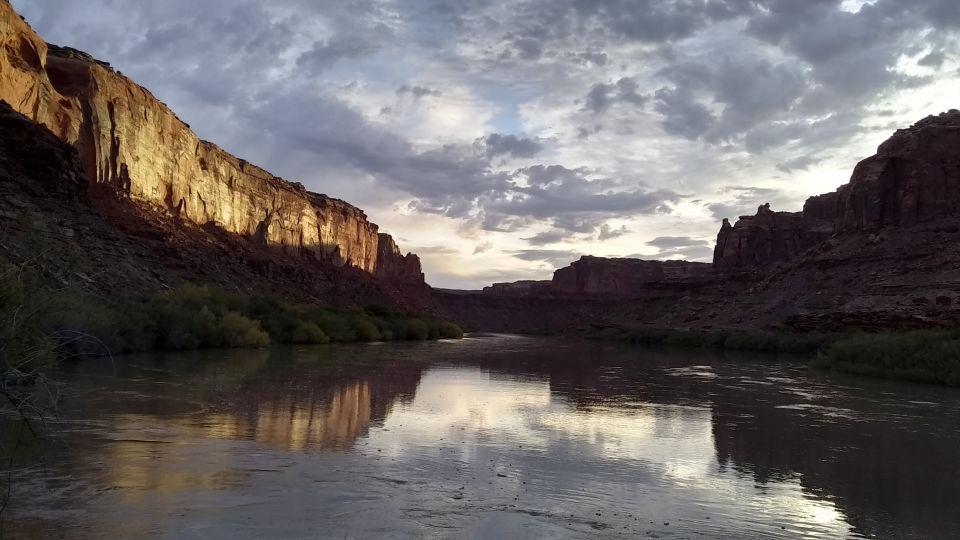 Nightfall on the Green River/Fred Swanson