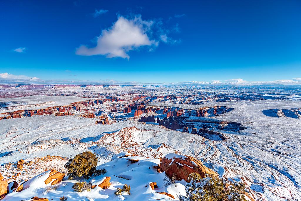 February winter snow over Grand View Point, Canyonlands National Park / Rebecca Latson