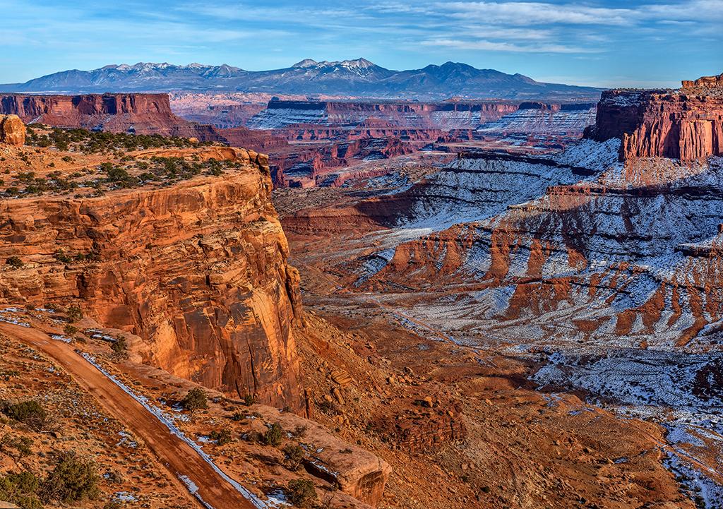 Shafer Canyon, Canyonlands National Park / Rebecca Latson