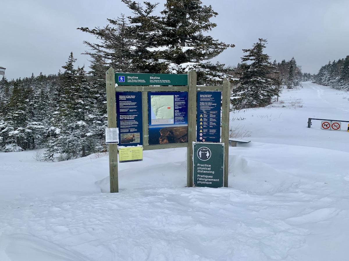 You can do a shorter, or longer, version of Skyline trail.