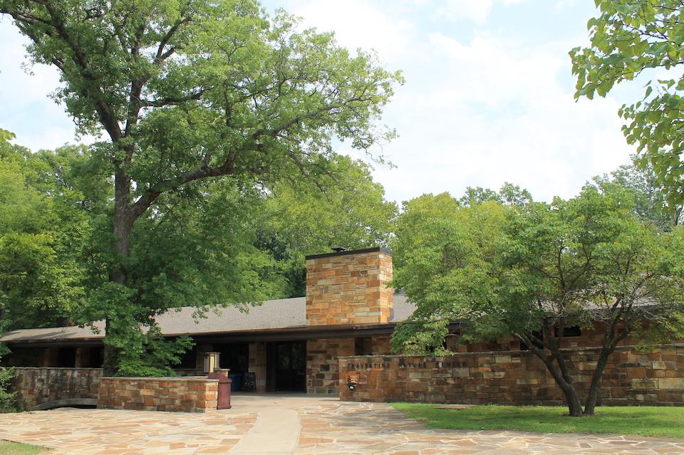 Travertine Nature Center at Chickasaw National Recreation Area/NPS