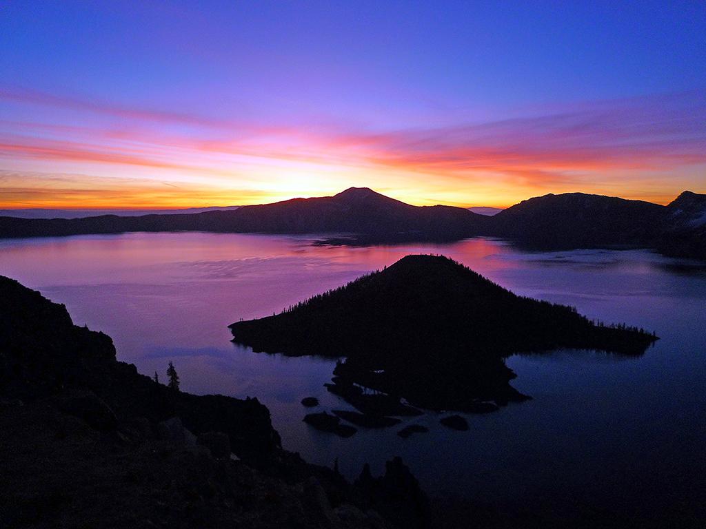 A view from the top of Watchman Peak, Crater Lake National Park / National Park Service
