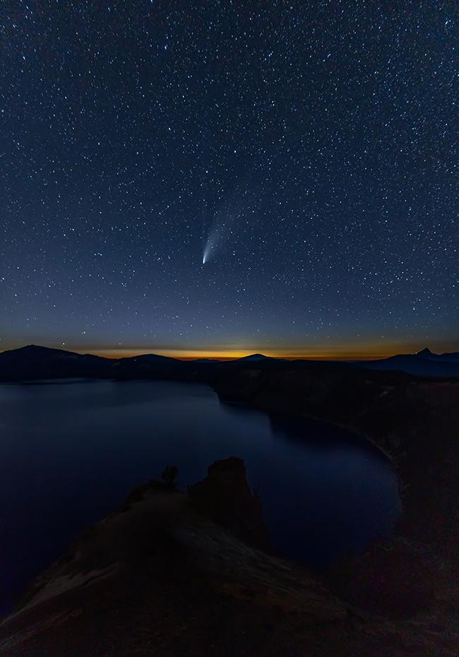 Stars and Neowise Comet over Palisade Point, Crater Lake National Park / Rebecca Latson