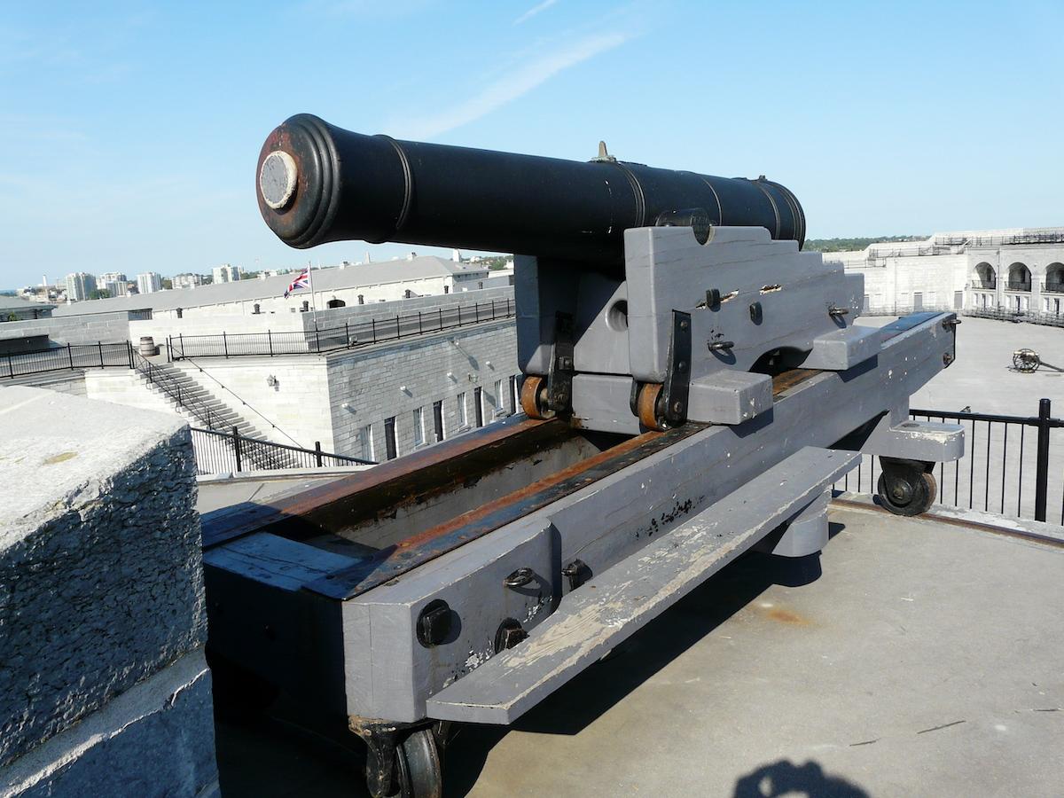 At Fort Henry National Historic Site, an original garrison gun was installed to defend navy shipyards and the southern entrance of the Rideau Canal.