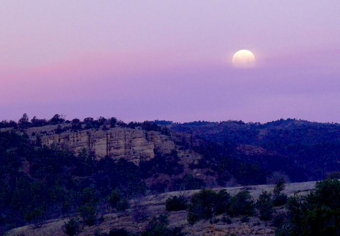 Full moon over Gila Cliff Dwellings National Monument/David Velk
