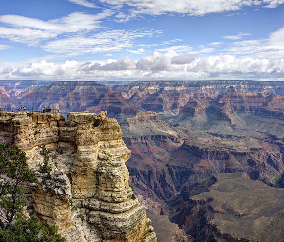 An Arizona woman fell to her death while looking for a great photo at Mather Point/NPS file