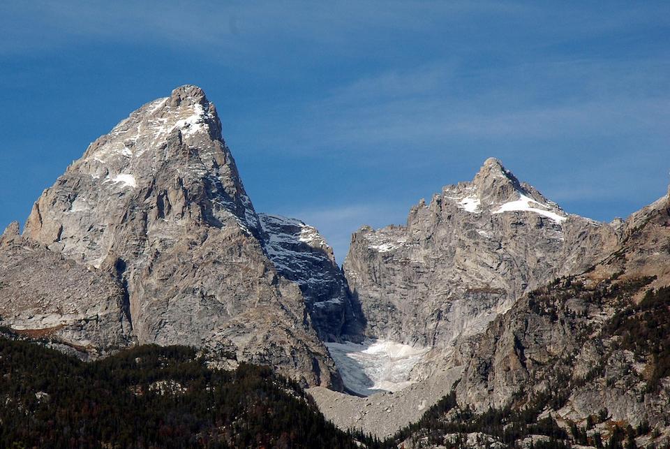 A climber who fell into a crevasse in Grand Teton National Park can thank two other climbers for helping save him/Chascar via Wikipedia