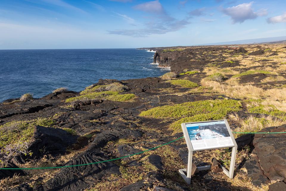 A new overlook has opened for Hōlei Sea Arch at Hawai'i Volcanoes National Park/NPS