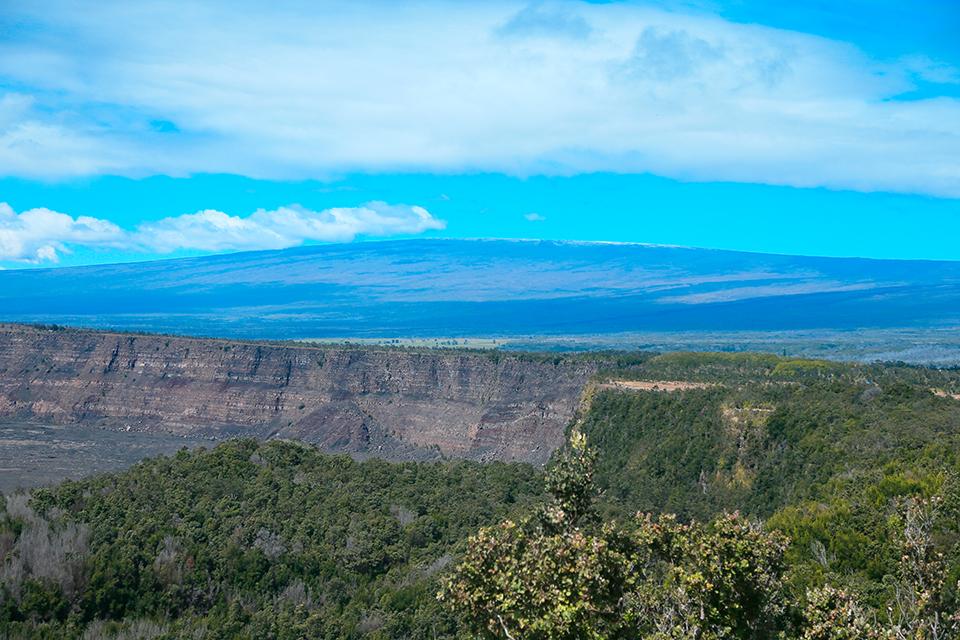 Mauna Loa above Kilauea Crater, Hawai'i Volcanoes National Park / NPS - David Boyle