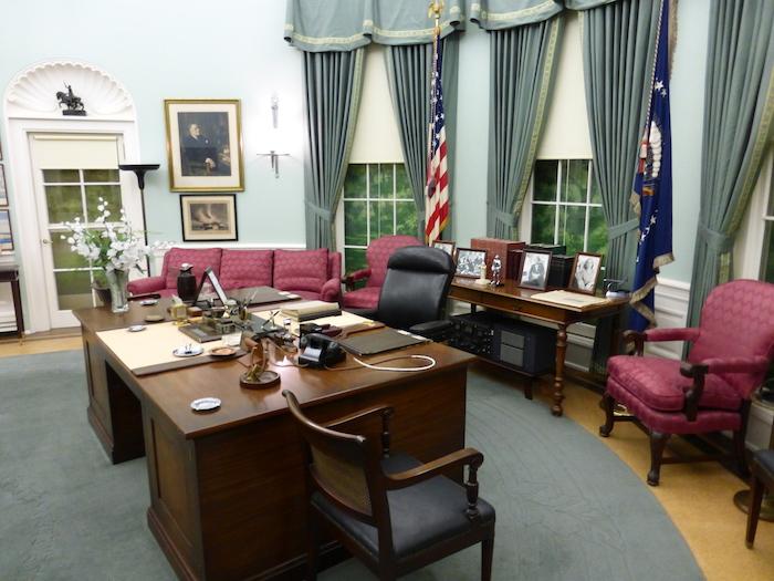 Replica of Truman's Oval Office/David and Kay Scott