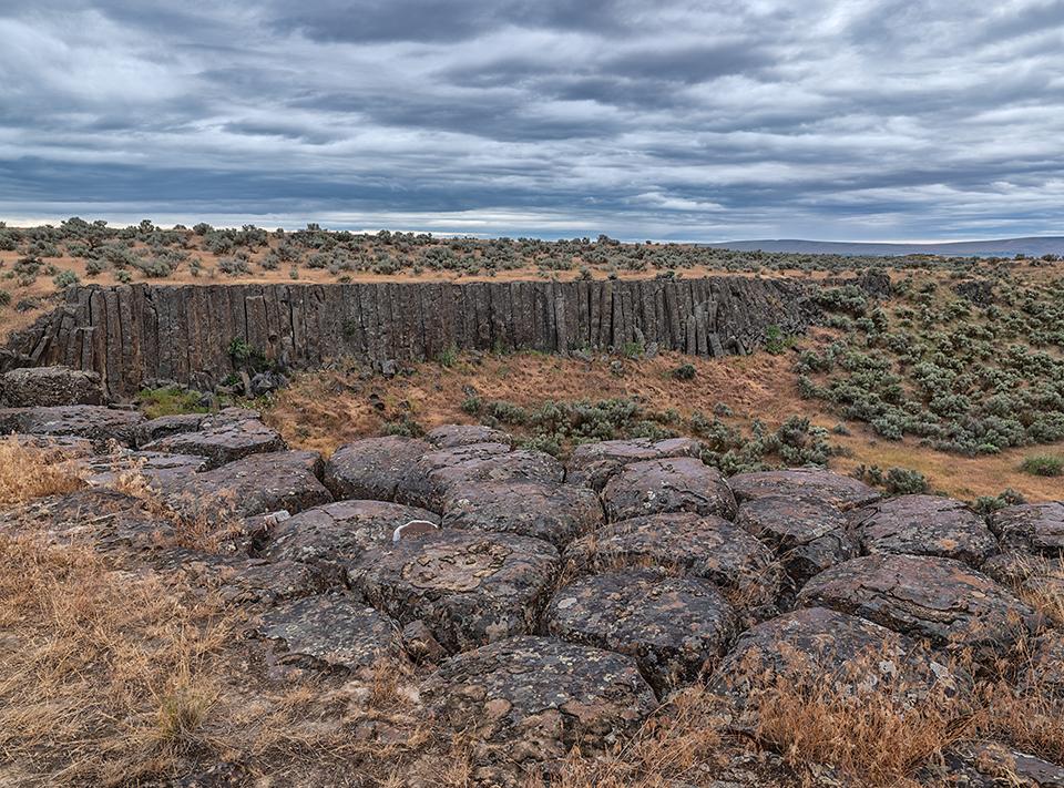 Columnar basalts, Drumheller Channels National Natural Landmark, Ice Age Floods National Geologic Trail / Rebecca Latson