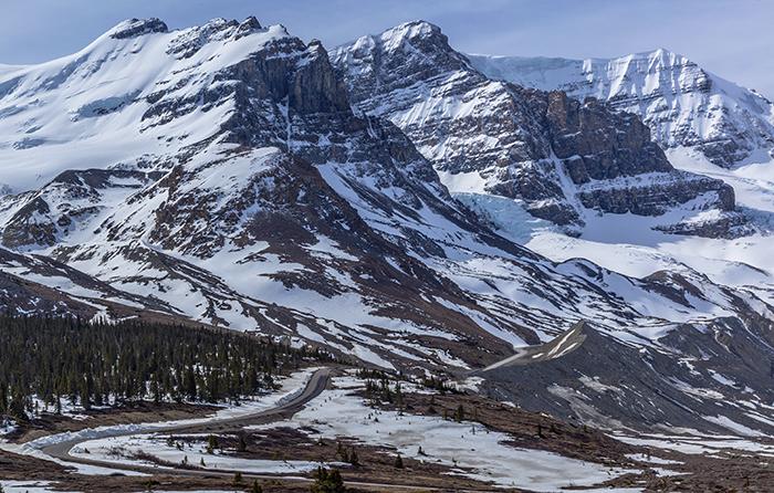 Icefield Parkway Scenery - Crop, Jasper National Park / Rebecca Latson
