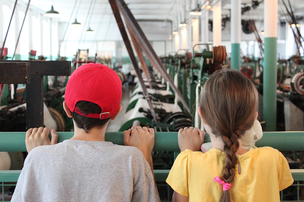 The Next Generation Viewing The Boot Cotton Mill Weave Room, Lowell National Historical Park / National Park Service