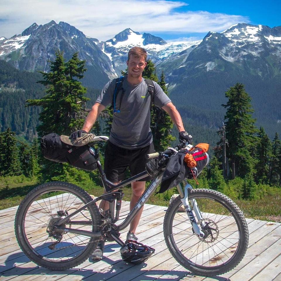 Matthew Bunker died in a crevasse on Mount Rainier while skiing down from a climbing expedition/HO