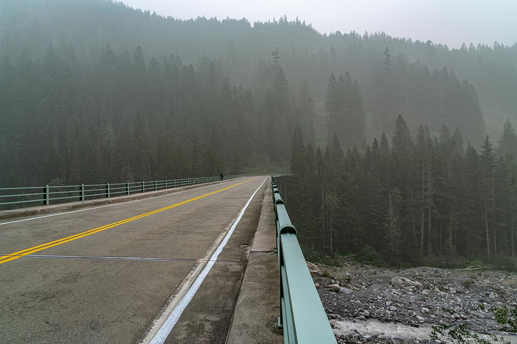 A smoky view at the bridge over the Nisqually River, Mount Rainier National Park / Rebecca Latson