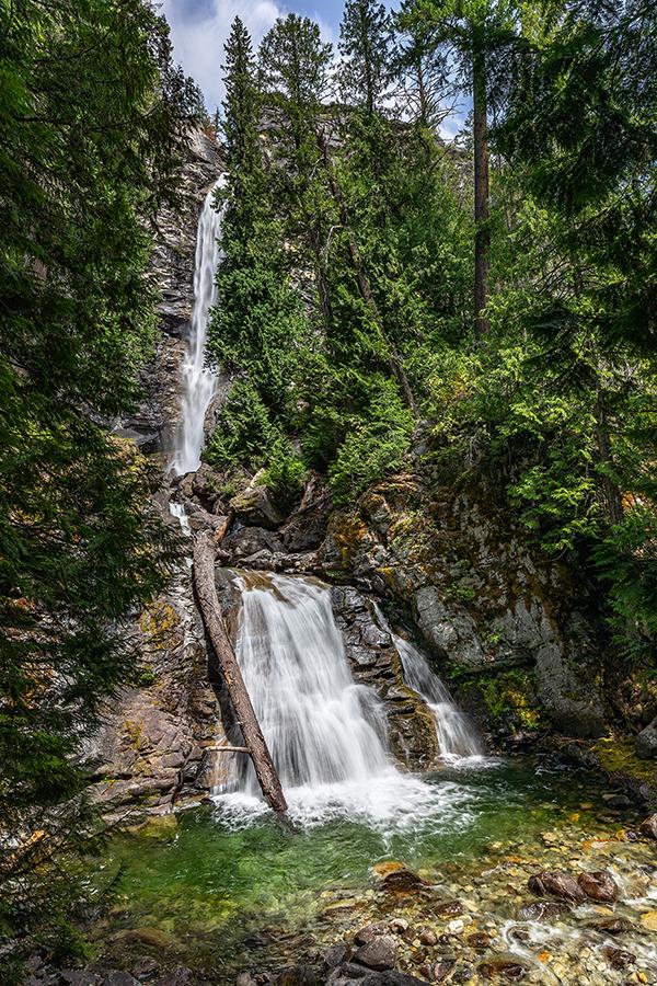 Rainbow Falls, Lake Chelan National Recreation Area, North Cascades Complex / Rebecca Latson