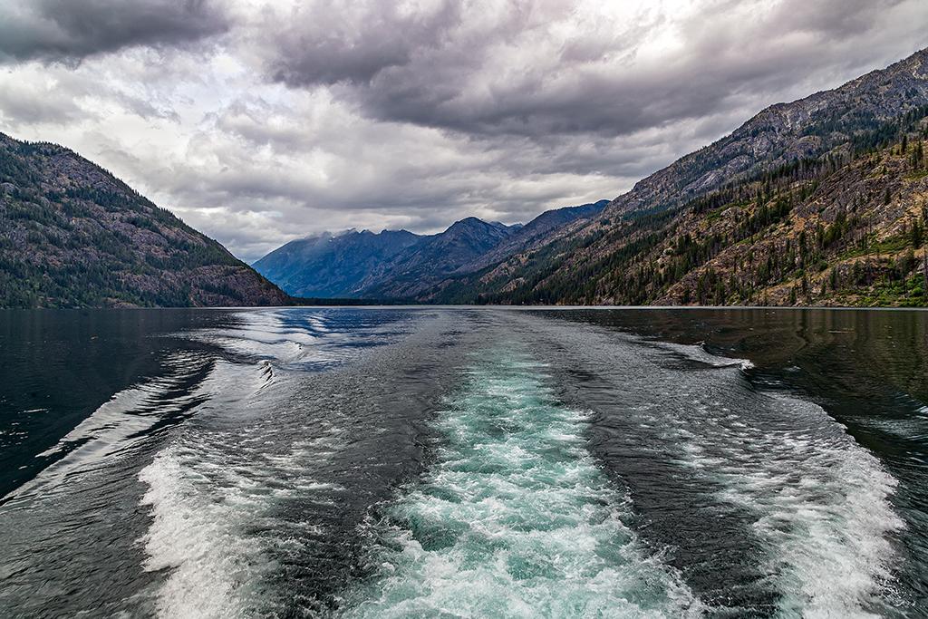 Wake scenery on an overcast afternoon, Lake Chelan National Recreation Area, North Cascades Complex / Rebecca Latson