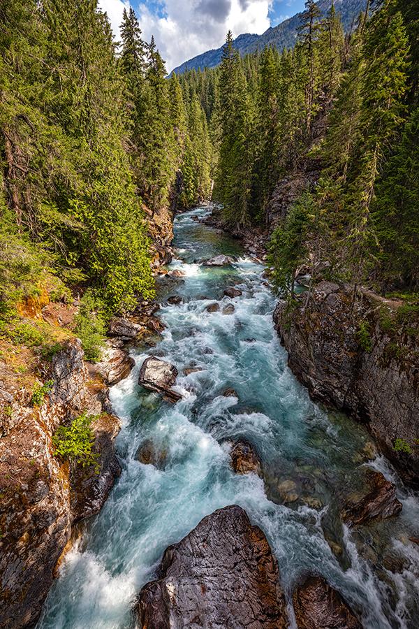 A Stehekin River Leading Line, North Cascades National Park, North Cascades Complex / Rebecca Latson