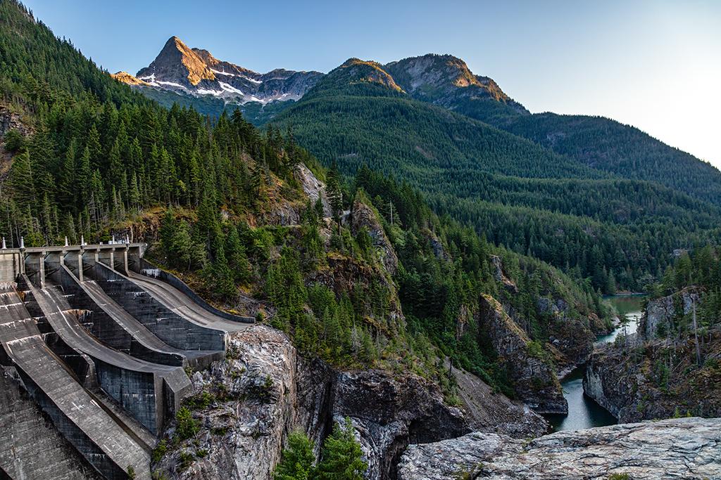 Diablo Dam evening scenery, Ross Lake National Recreation Area, North Cascades Complex / Rebecca Latson
