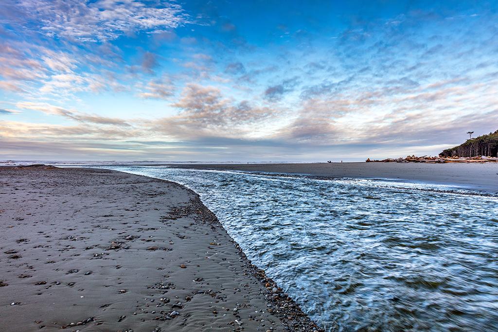 Emptying into the Pacific Ocean, Olympic National Park / Rebecca Latson