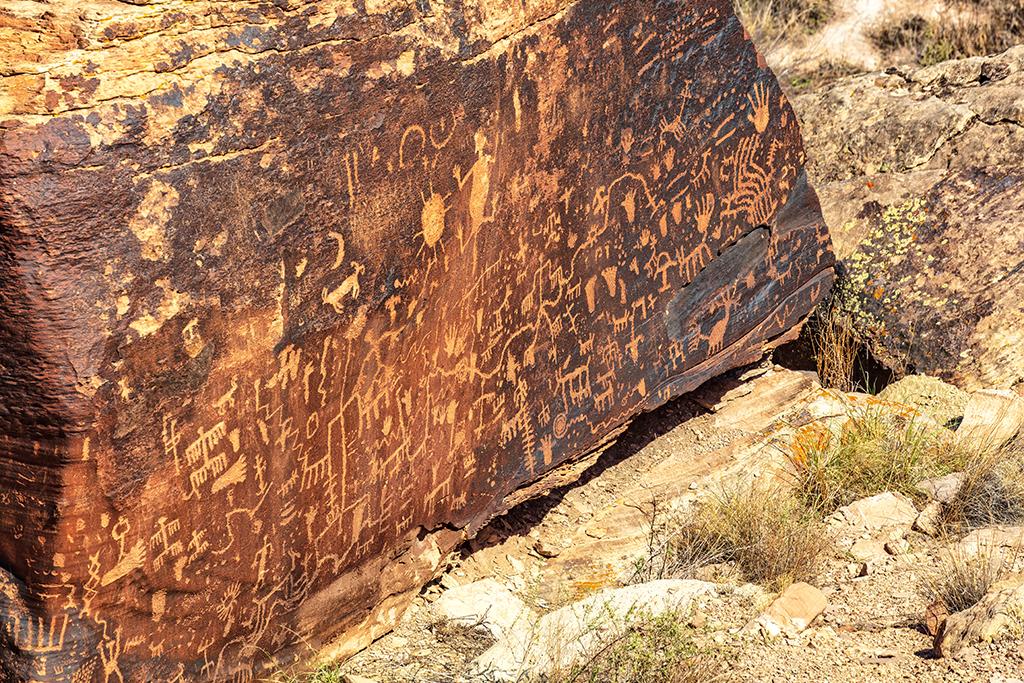 Newspaper Rock from a slightly different angle, Petrified Forest National Park / Rebecca Latson