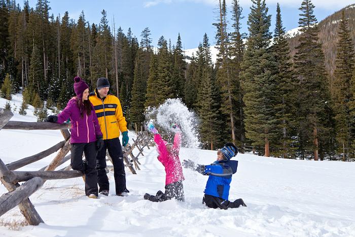 Family fun in Rocky Mountain National Park/EPCVB