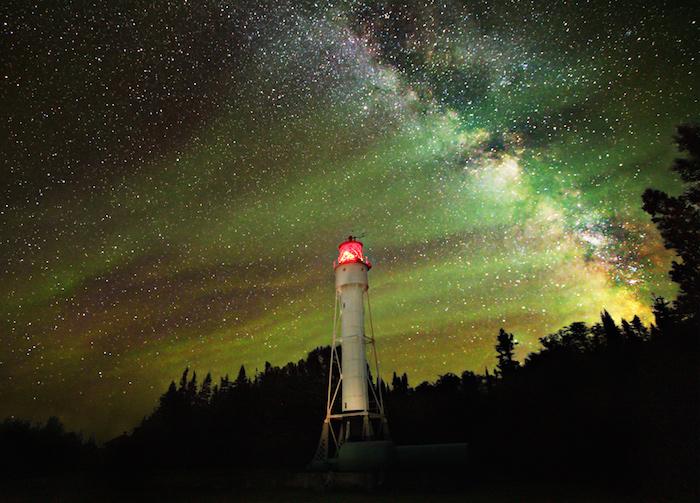 Milky Way Over Devils Island Light Station/Mark Weller