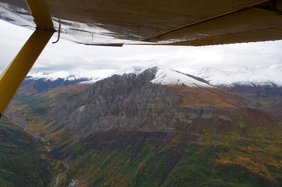 Mountain scenery from the air, Wrangell-St. Elias National Park and Preserve / NPS - John Pritz