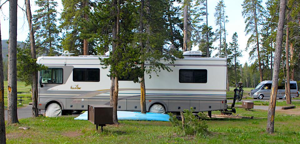 "Dry" campgrounds in the national parks are easier to land sites at than full-hookup sites/Norris Campground, Yellowstone National Park, NPS/Diane Renkin