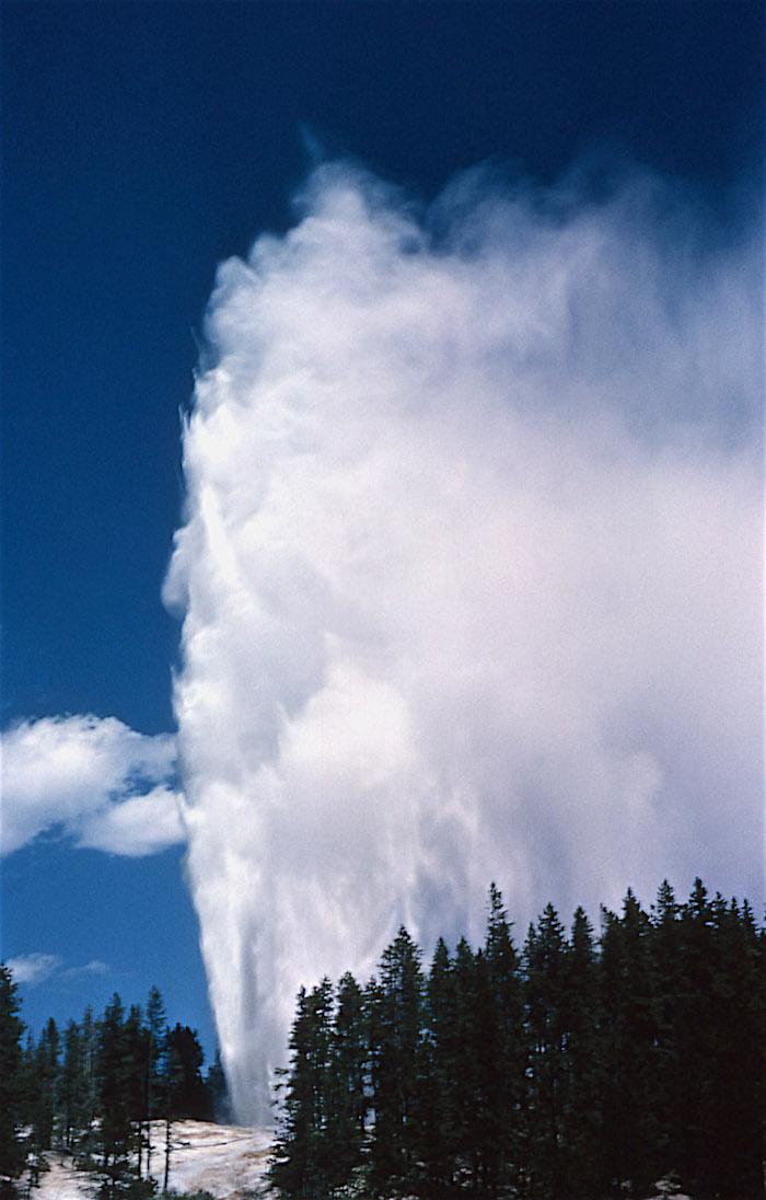 Eruption of Steamboat Geyser in Yellowstone National Park in 1963/NPS Eruption of Steamboat Geyser in Yellowstone National Park in 1963/NPS