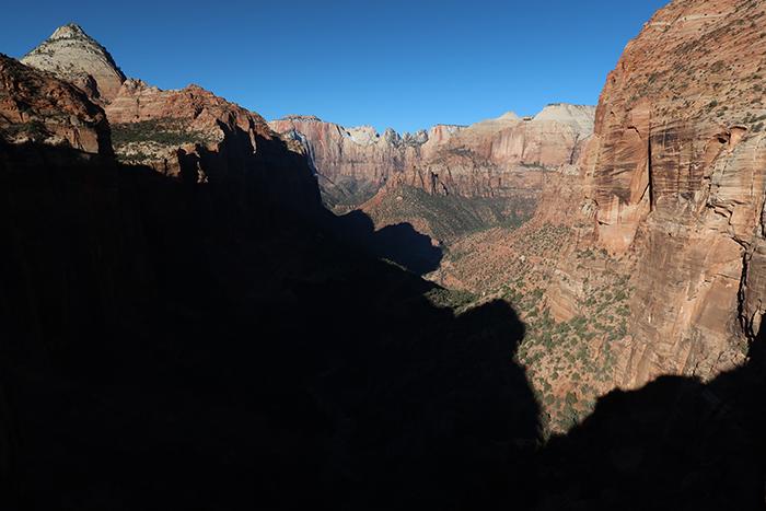 A morning view at the Canyon Overlook - unedited, Zion National Park / Rebecca Latson